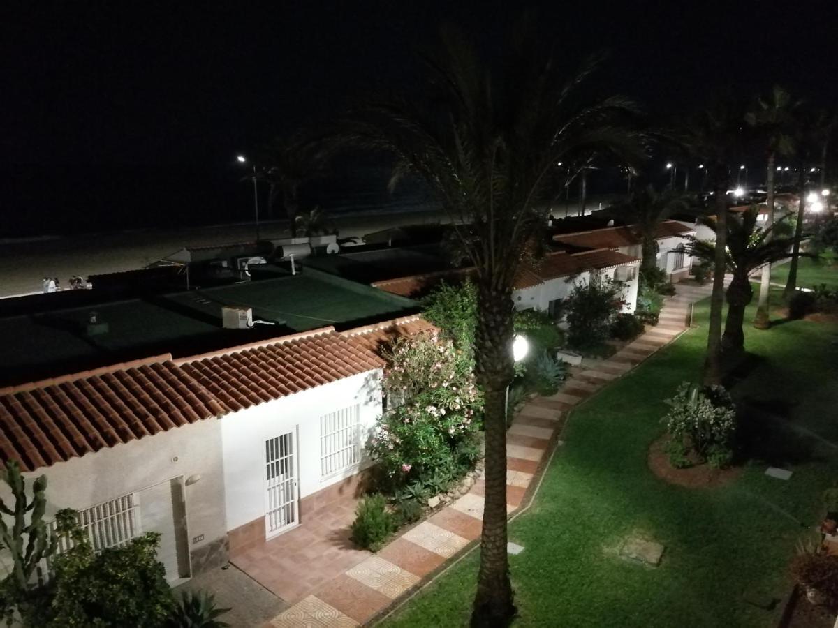 Estudio Frente Al Mar Roquetas de Mar Extérieur photo