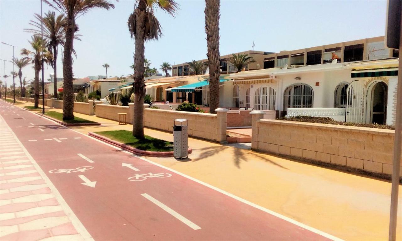 Estudio Frente Al Mar Roquetas de Mar Extérieur photo