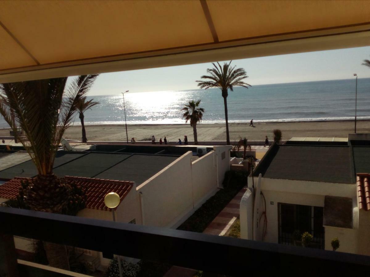 Estudio Frente Al Mar Roquetas de Mar Extérieur photo